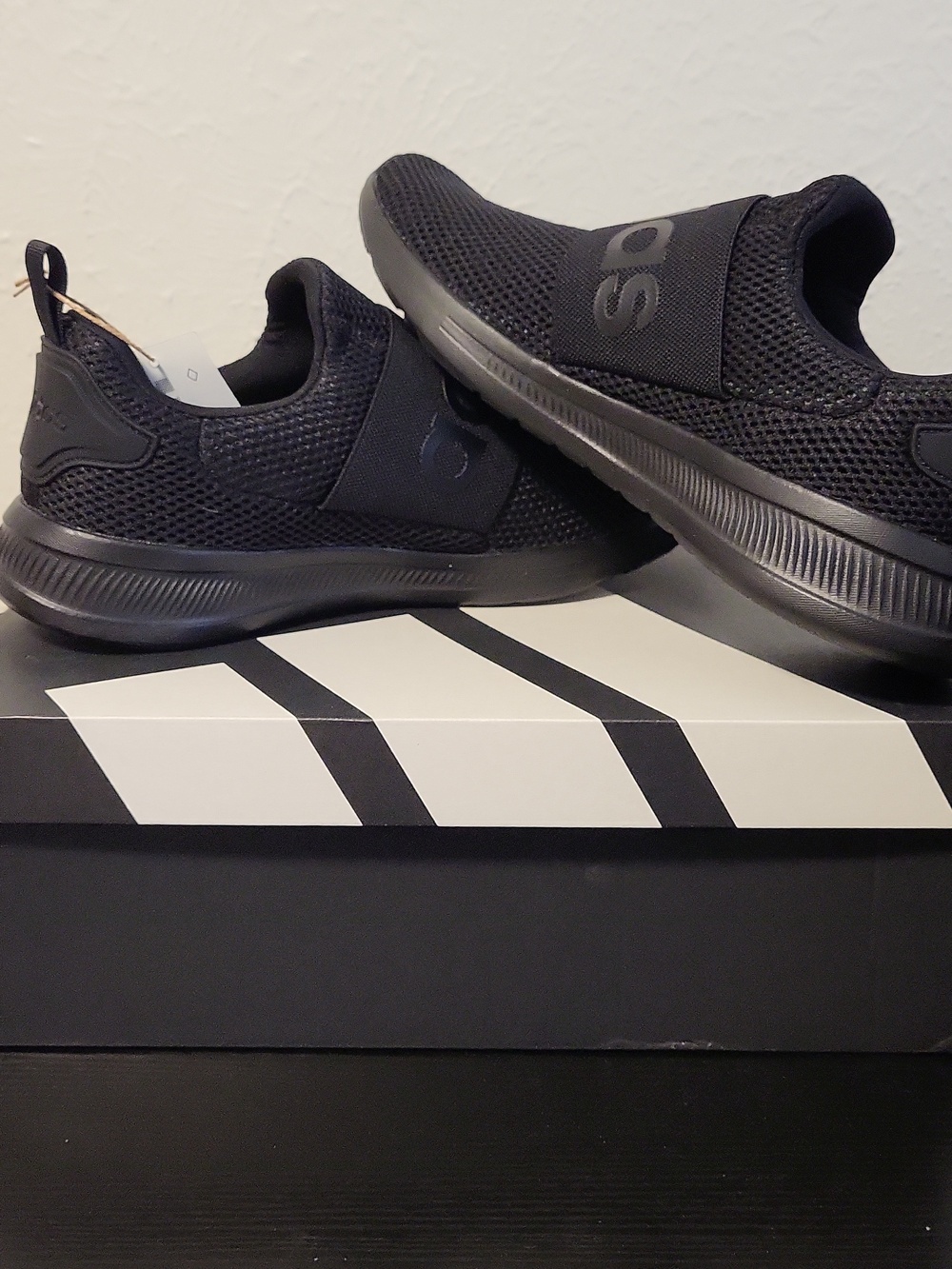 Adidas Men's Triple Black Sneakers